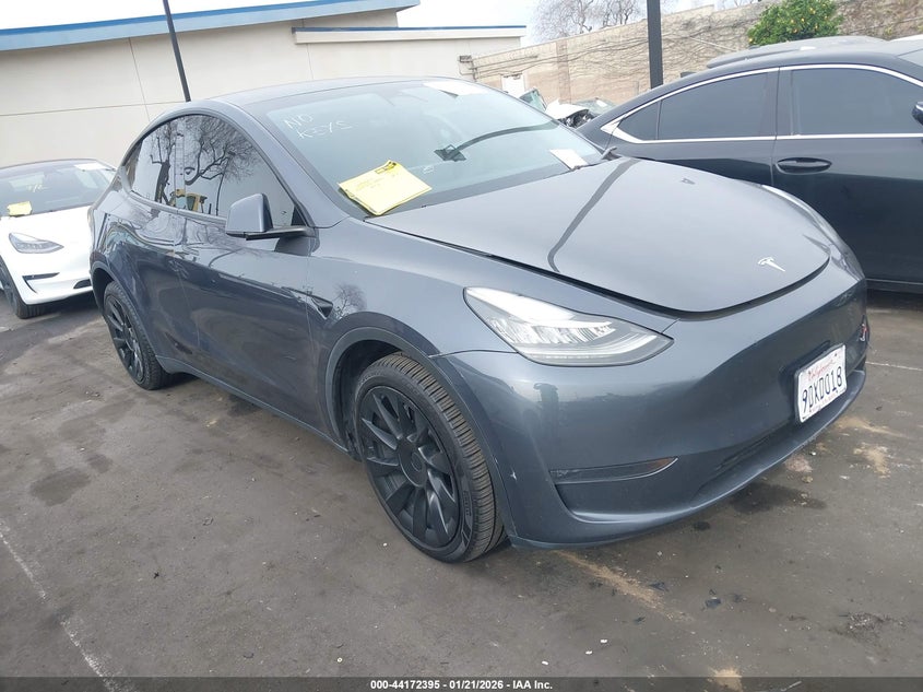 2023 Tesla Model Y Awd/Long Range Dual Motor All-Wheel Drive