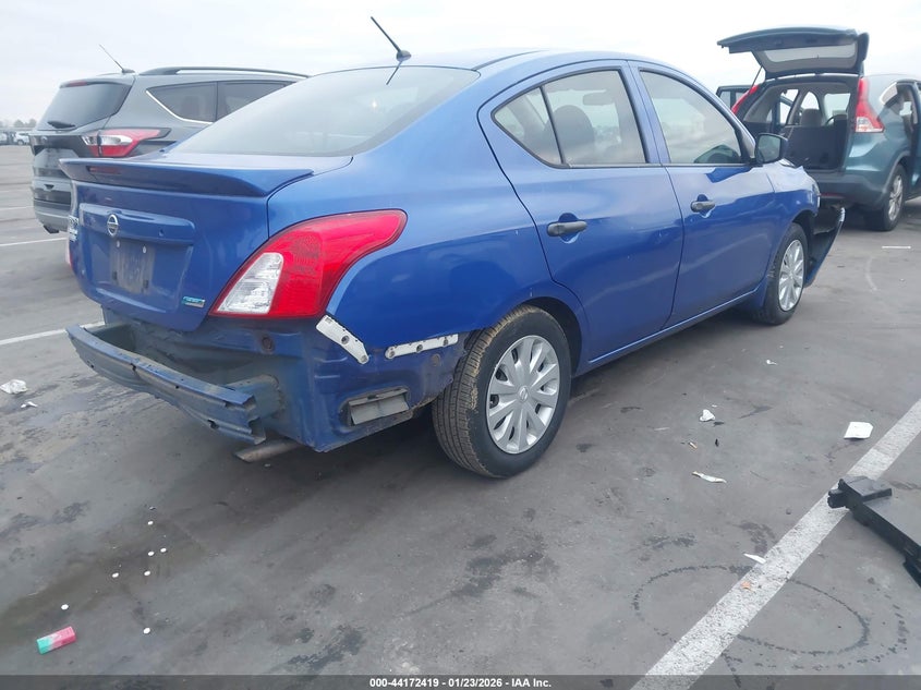 2016 Nissan Versa 1.6 S+