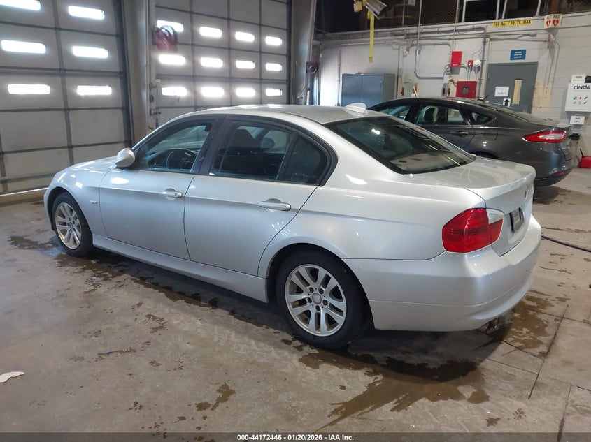 2006 BMW 325XI auction photo 3