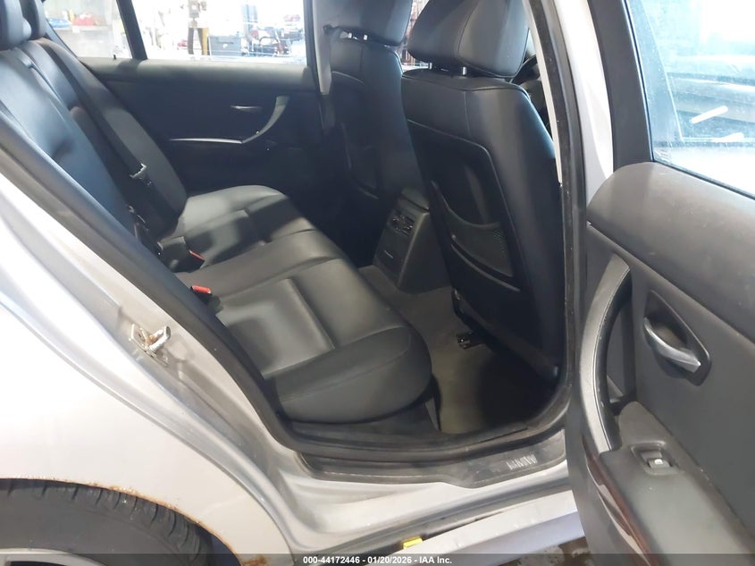 2006 BMW 325XI auction photo 8