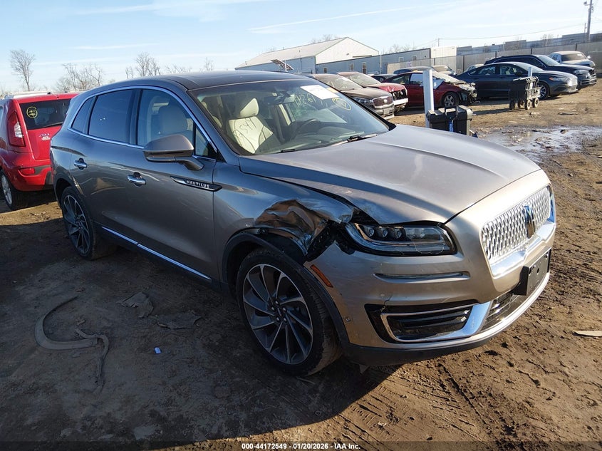 2019 Lincoln Nautilus Reserve