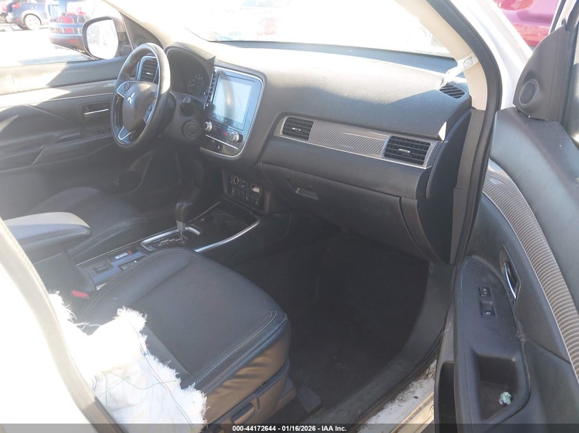 2020 Mitsubishi Outlander Sel 2.4