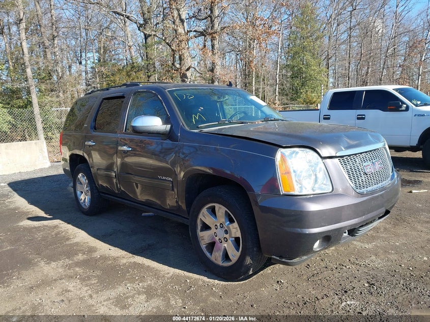 2010 GMC YUKON SLT