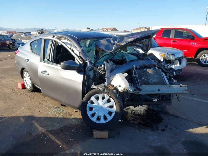 3N1CN7AP0JL855937 2018 Nissan Versa 1.6 Sv auction photo 1