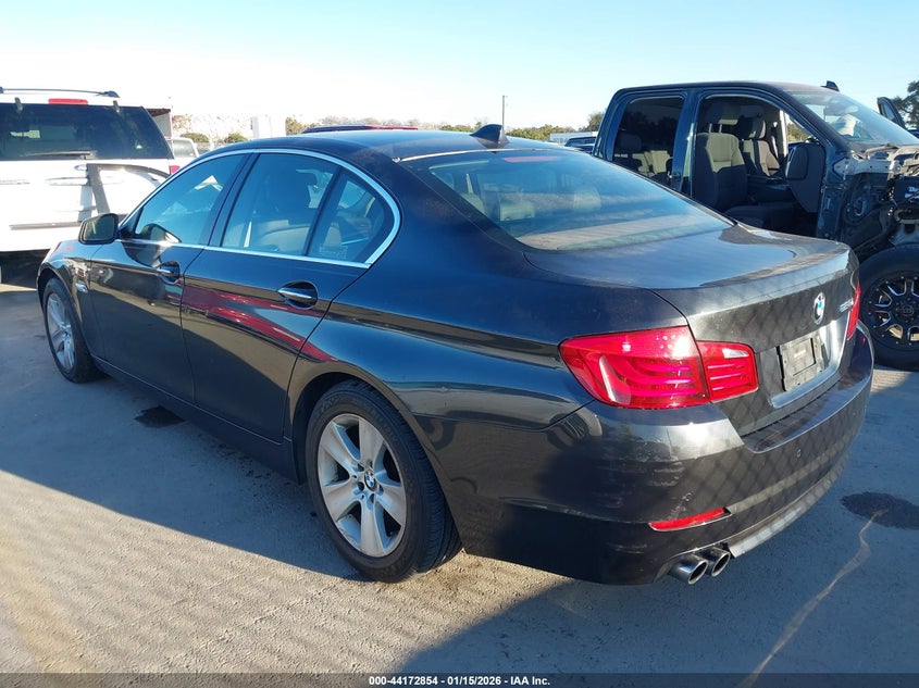 Vin: wbafr1c5xbc737508, lot: 44668813, bmw 528i 20113