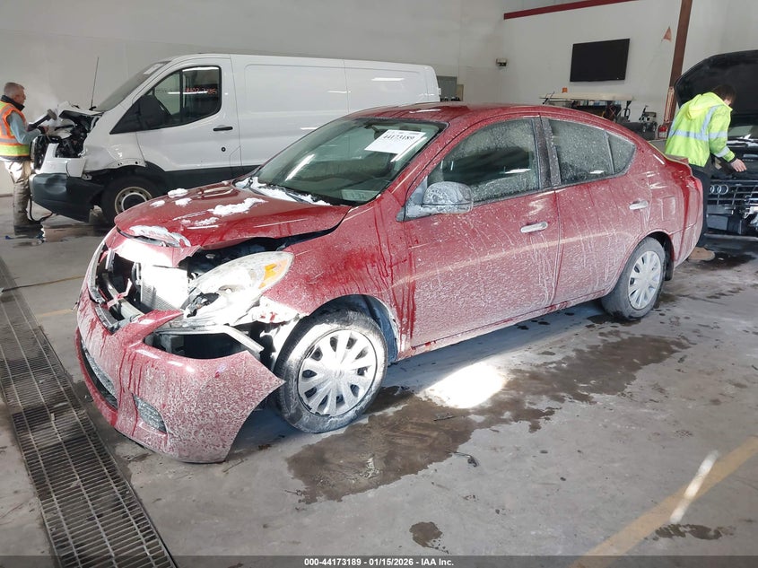 2013 Nissan Versa 1.6 Sv