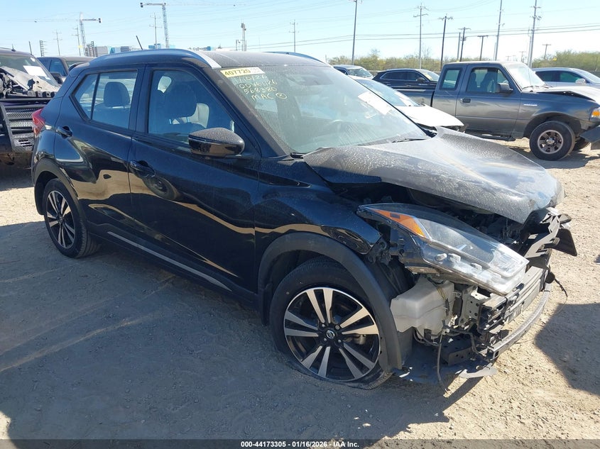 2019 Nissan Kicks Sr