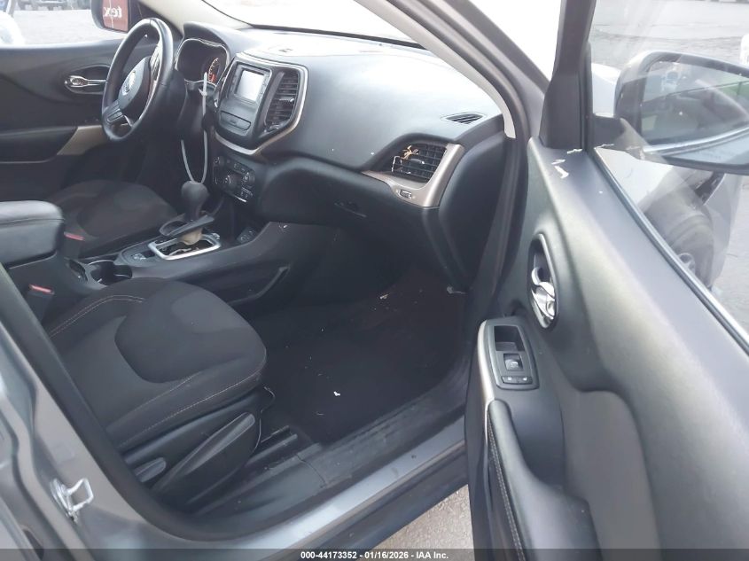 2017 Jeep Cherokee Latitude Fwd