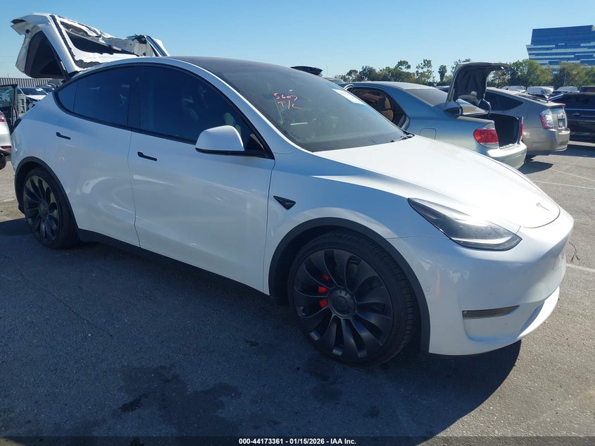 2022 Tesla Model Y Performance Dual Motor All-Wheel Drive