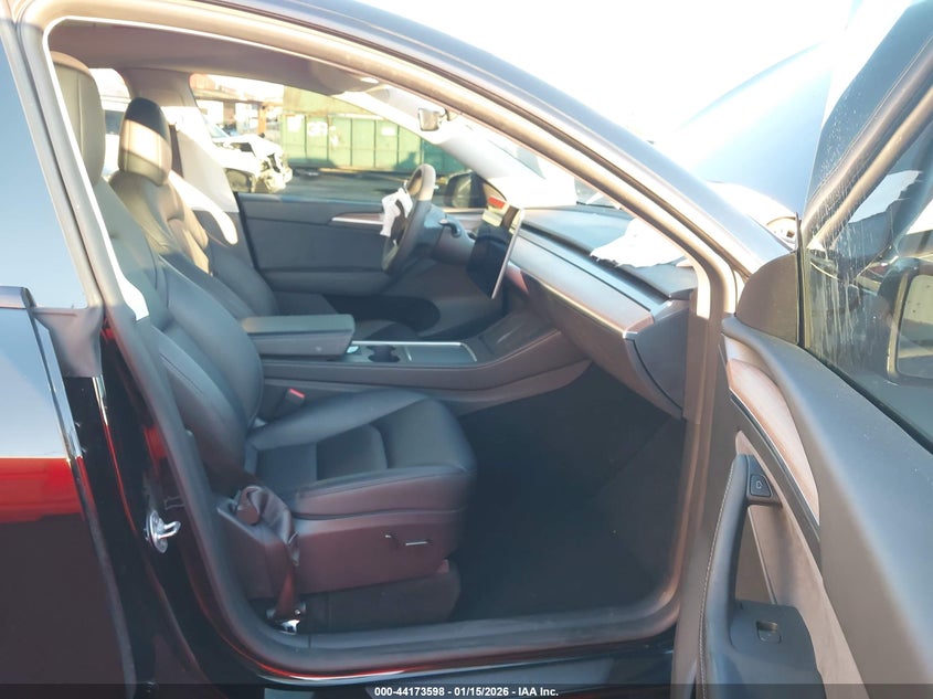 2024 Tesla Model Y Long Range Dual Motor All-Wheel Drive/Rwd