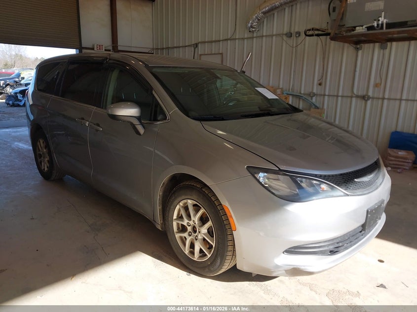 2017 Chrysler Pacifica Touring