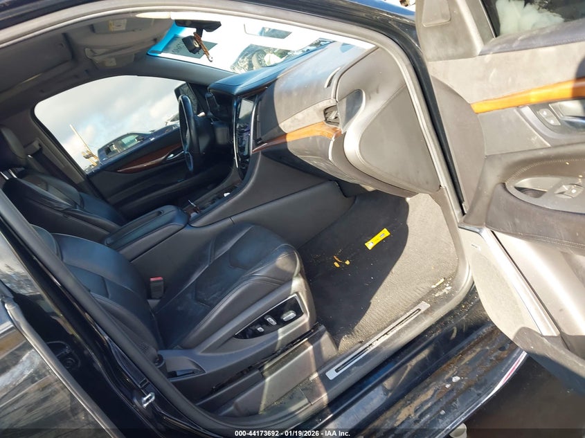 2018 Cadillac Escalade Esv Luxury