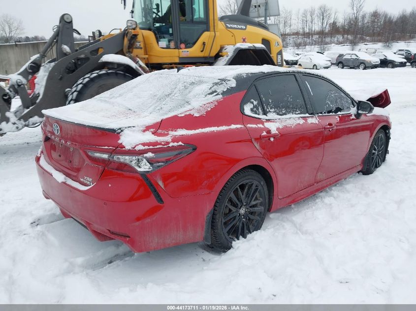 2022 Toyota Camry Xse Hybrid