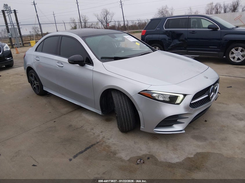 2020 Mercedes-Benz A 220 4Matic
