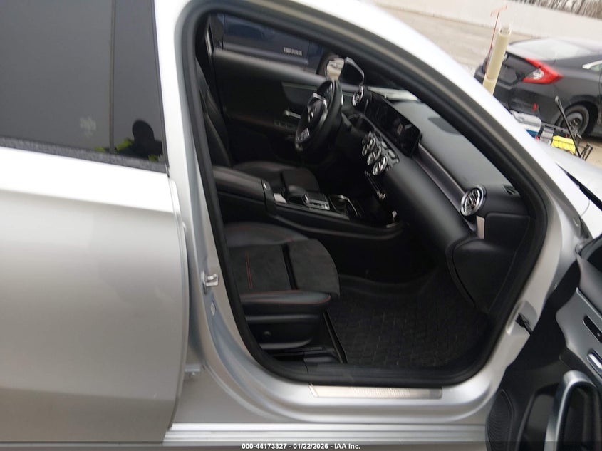 2020 Mercedes-Benz A 220 4Matic