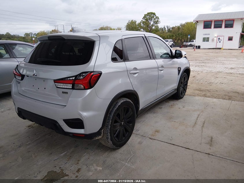 2022 Mitsubishi Outlander Sport 2.0 Le 2Wd