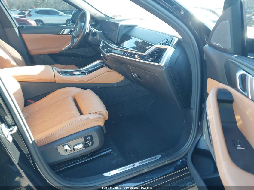 2025 BMW X6 xDrive40I