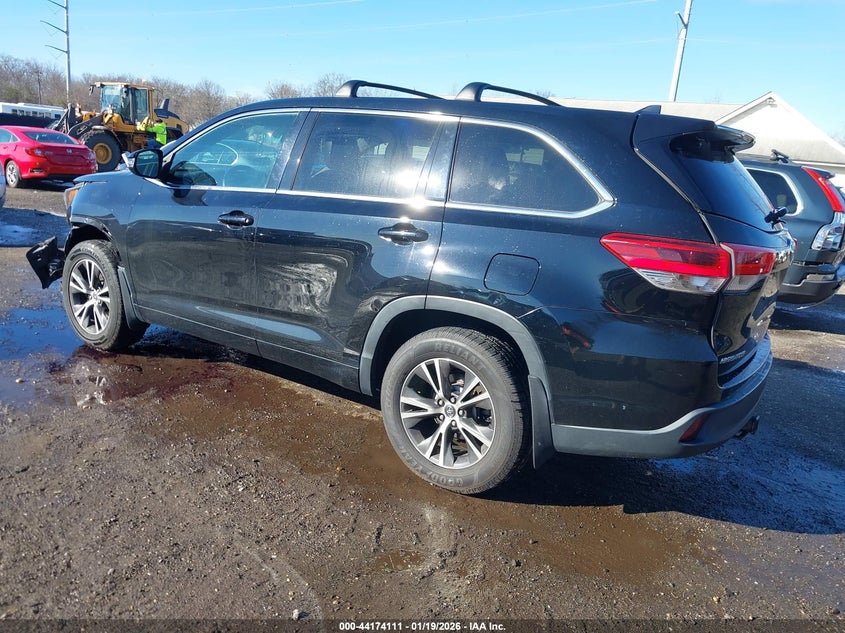 2017 Toyota Highlander Le Plus