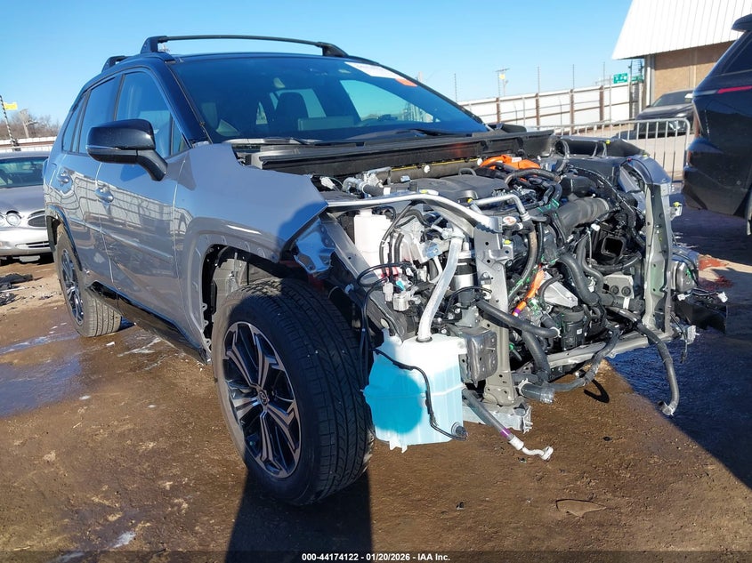 2025 Toyota Rav4 Plug-In Hybrid Xse