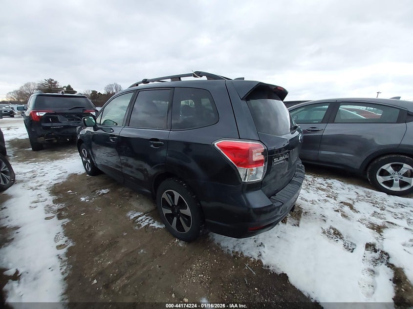 2017 SUBARU FORESTER auction photo 3