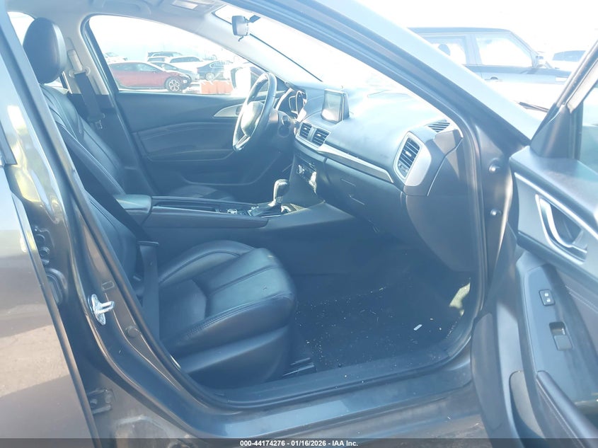 2018 Mazda Mazda3 Touring