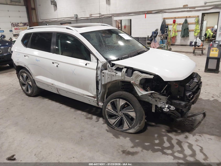 VOLKSWAGEN TAOS 1.5T SE