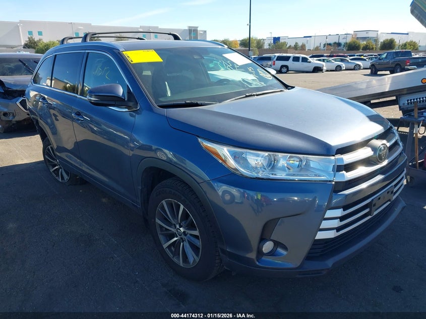 2017 Toyota Highlander Xle