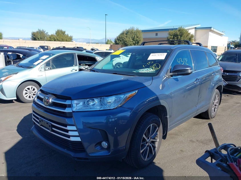 2017 Toyota Highlander Xle