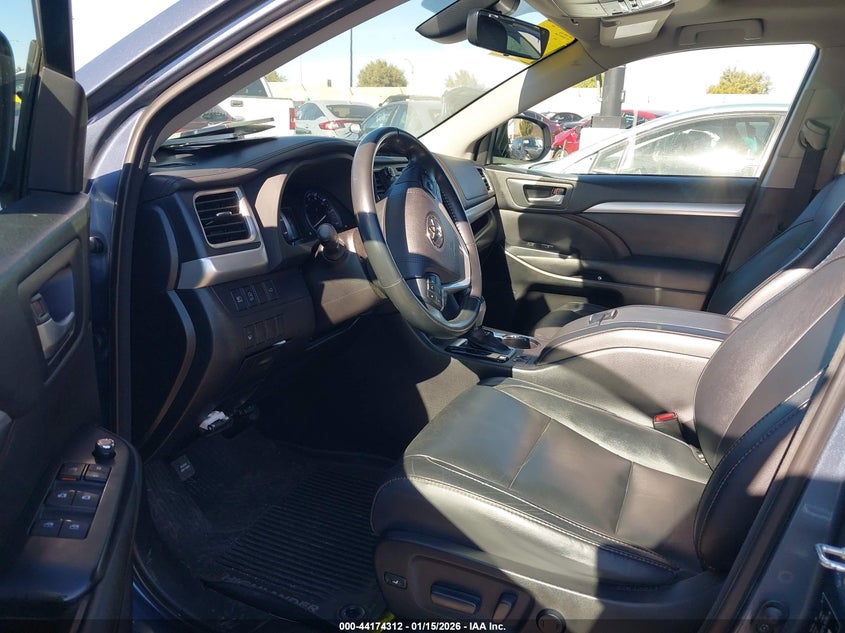 2017 Toyota Highlander Xle