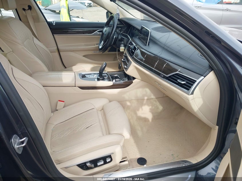 2016 BMW 750I xDrive