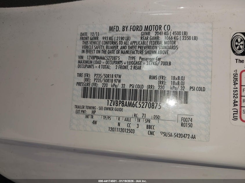 2012 Ford Mustang 3.7 V6 Premium white Lot 111044174501 Vin 1ZVBP8AM6C5270875