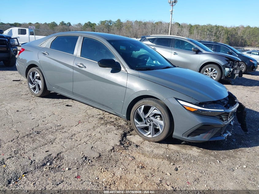 2025 Hyundai Elantra Sel Sport