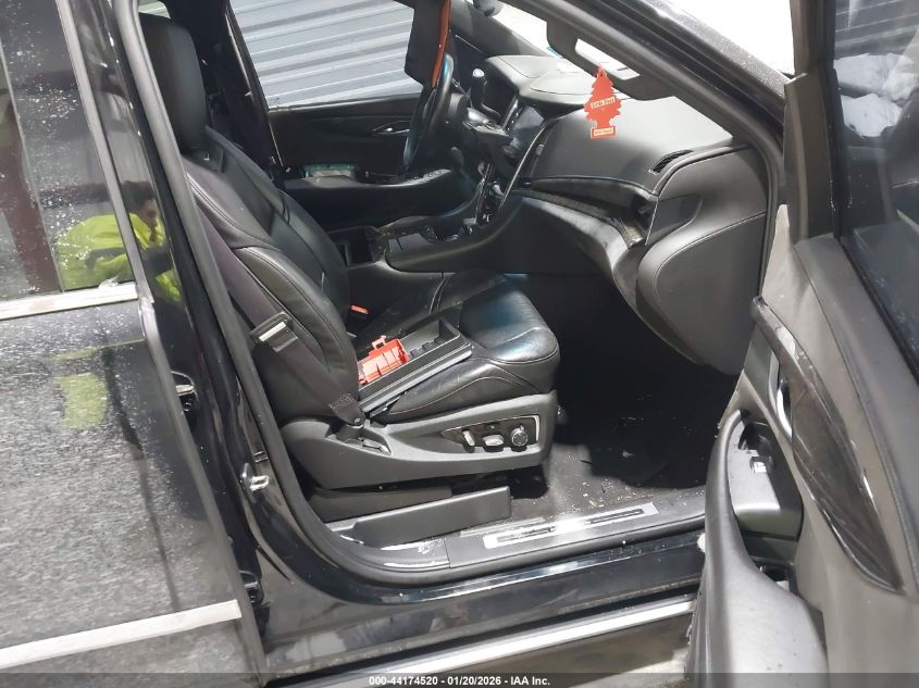 2016 Cadillac Escalade Esv Platinum