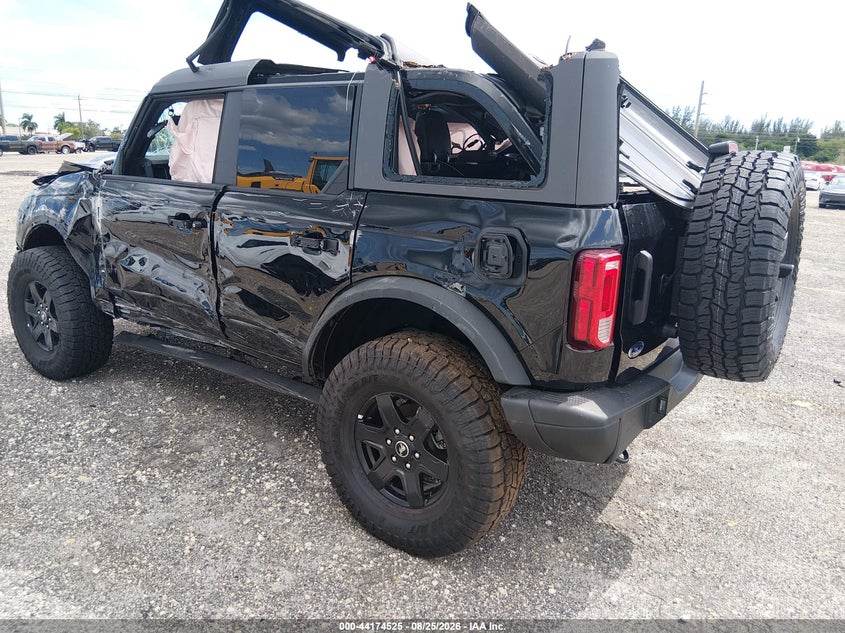 2024 FORD BRONCO auction photo 3