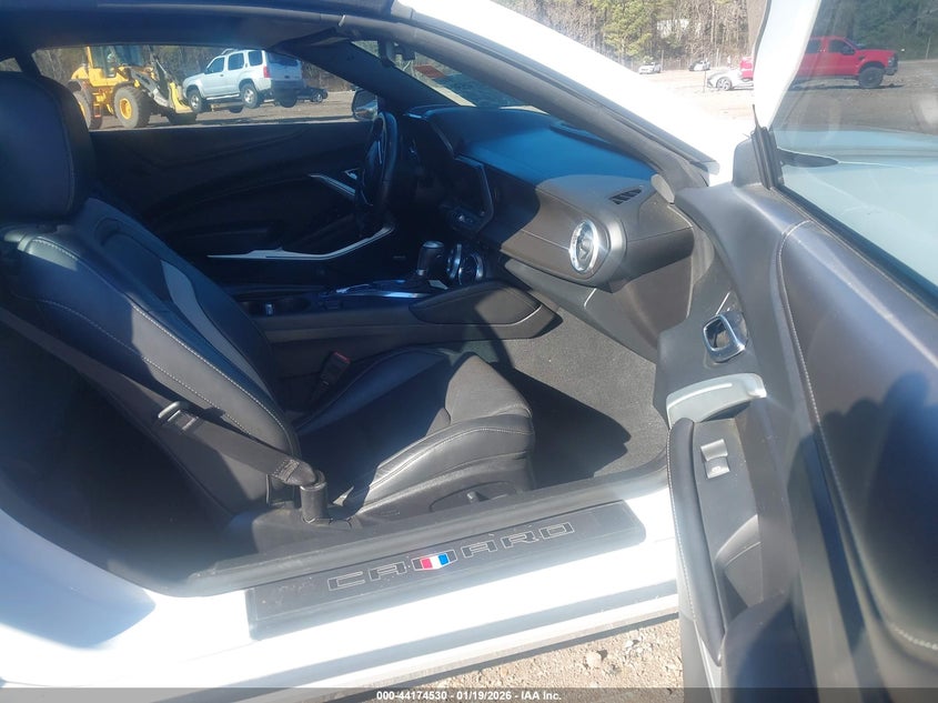 2018 Chevrolet Camaro 2Lt