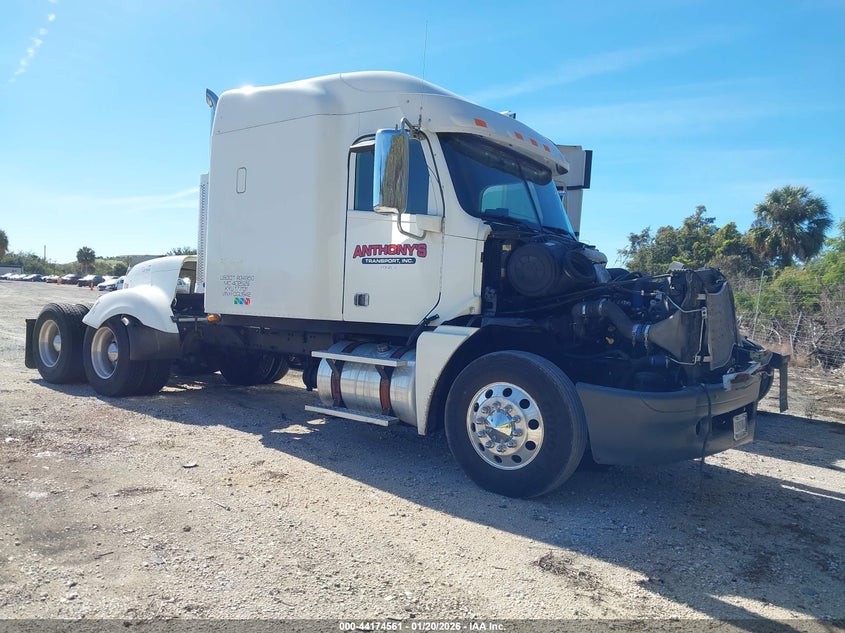 2015 Freightliner Conventional Columbia