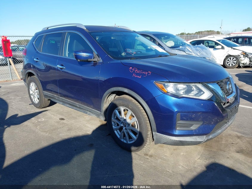 2017 Nissan Rogue Sv