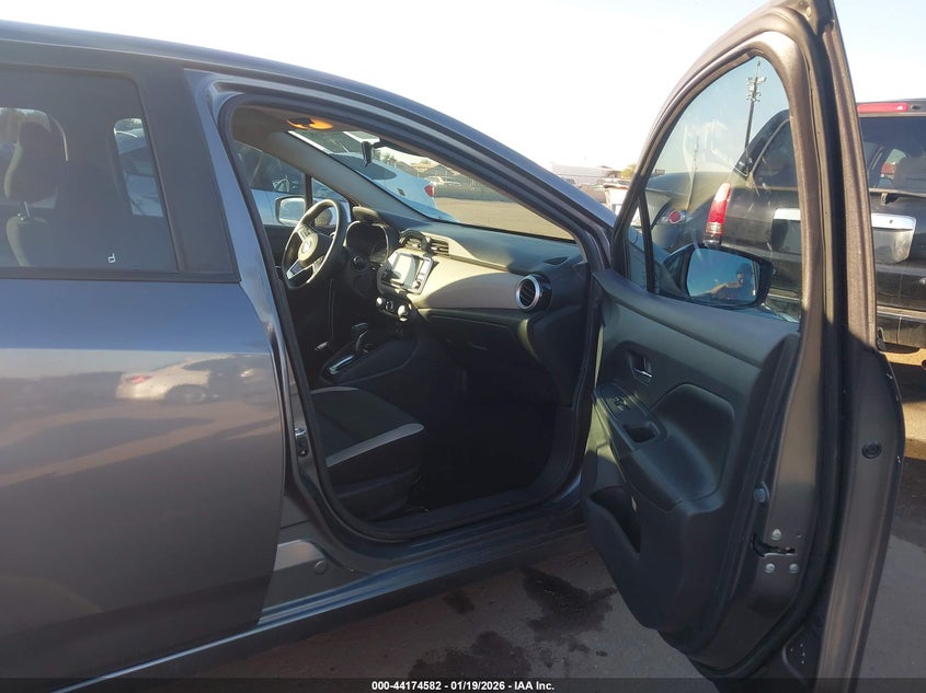 2020 Nissan Versa Sv Xtronic Cvt