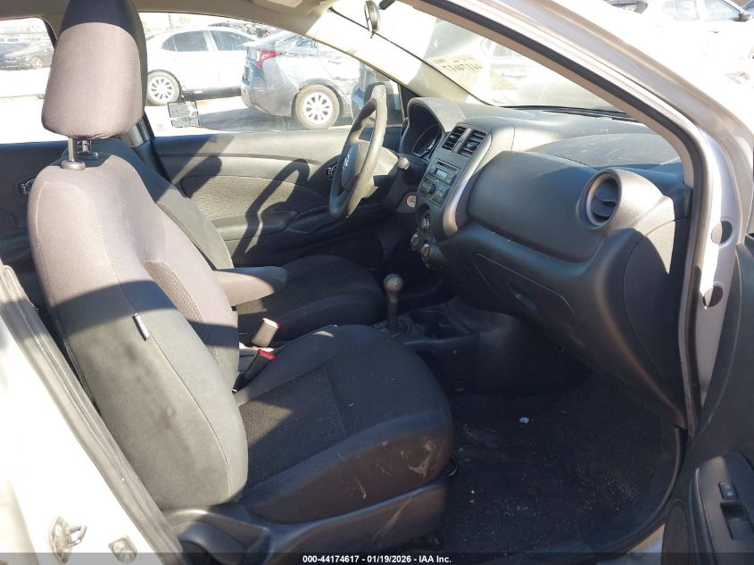 2013 Nissan Versa 1.6 Sv