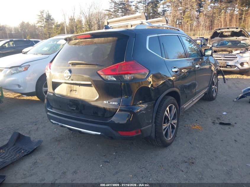 2017 Nissan Rogue Sl