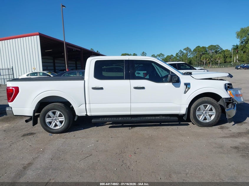 VIN 1FTEW1CP2NKE04674 2022 FORD F-150 XLT