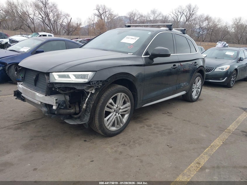 2018 Audi Q5 2.0T Premium/2.0T Tech Premium