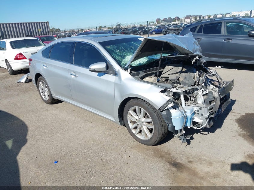 2013 TOYOTA AVALON XLE PREMIUM