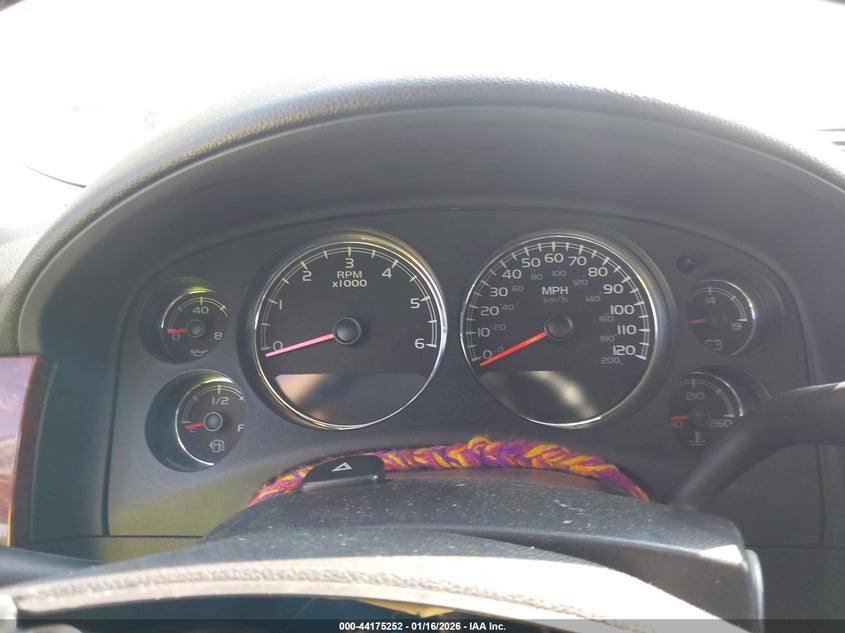 2010 Chevrolet Suburban 1500 Ltz VIN: 1GNUCKE03AR231539 Lot: 44175252