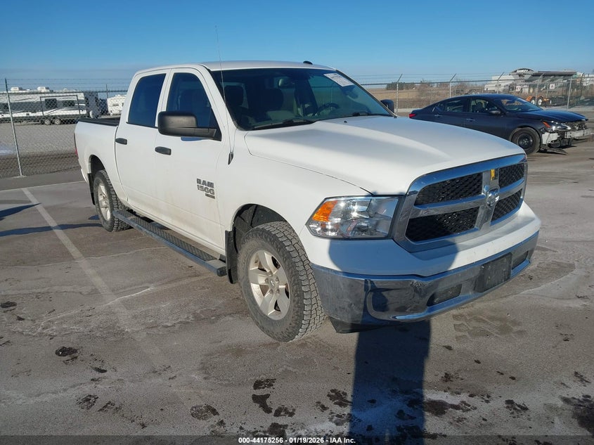 RAM 1500 TRADESMAN 4X4 5 7 BOX