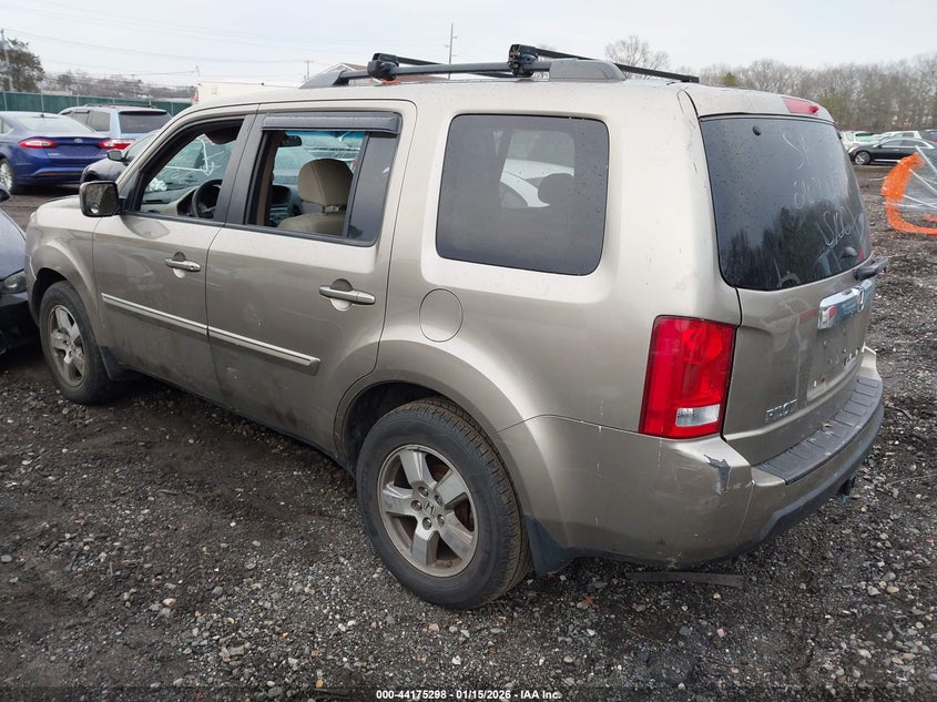2011 HONDA PILOT auction photo 3