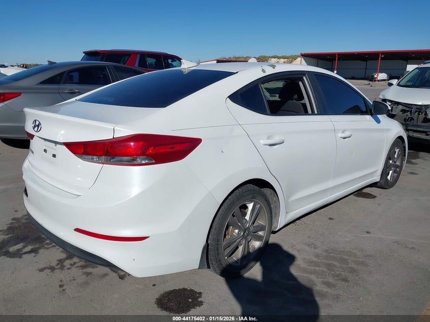 2018 HYUNDAI ELANTRA auction photo 4