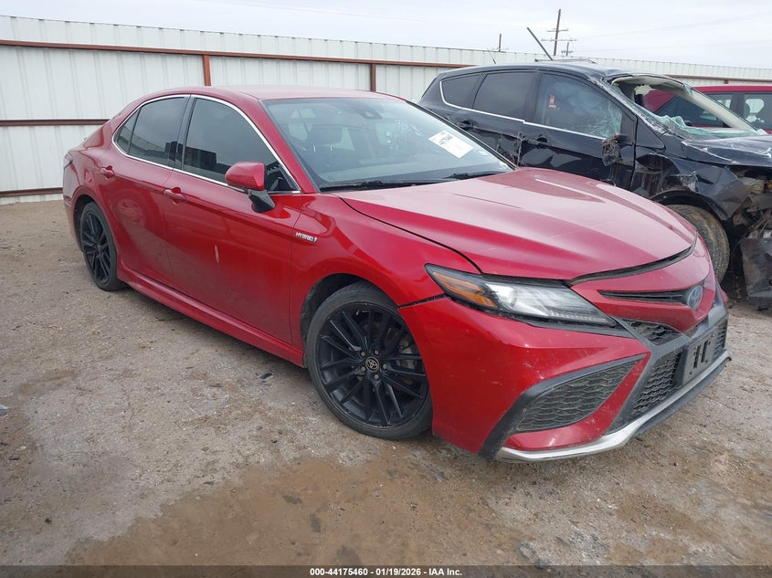 2021 Toyota Camry Xse Hybrid
