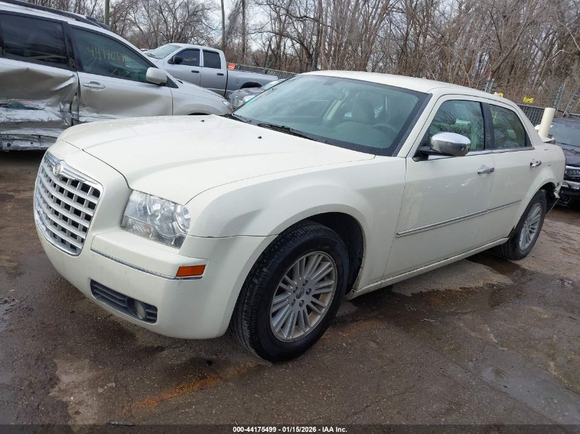 2010 Chrysler 300 Touring Plus