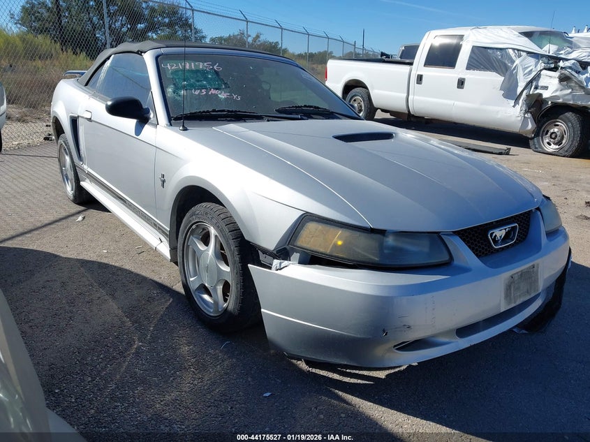 2001 Ford Mustang